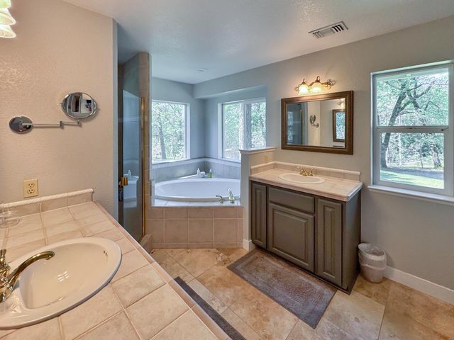 1795 Volley Rd, Meadow Vista, CA 95722