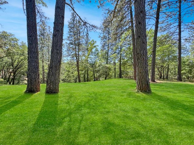 1795 Volley Rd, Meadow Vista, CA 95722