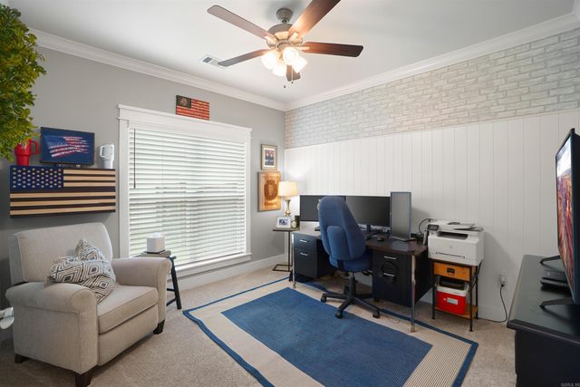 2920 Salem Oaks Drive, Conway, AR 72034