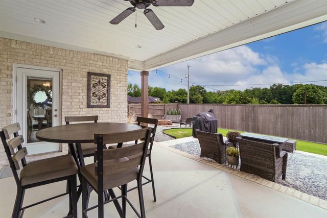 2920 Salem Oaks Drive, Conway, AR 72034