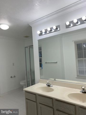 1914 MEADOWGATE CT, Baltimore, MD 21244