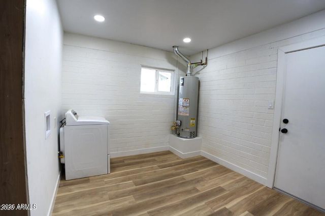 4437 E ALMERIA Road, Phoenix, AZ 85008