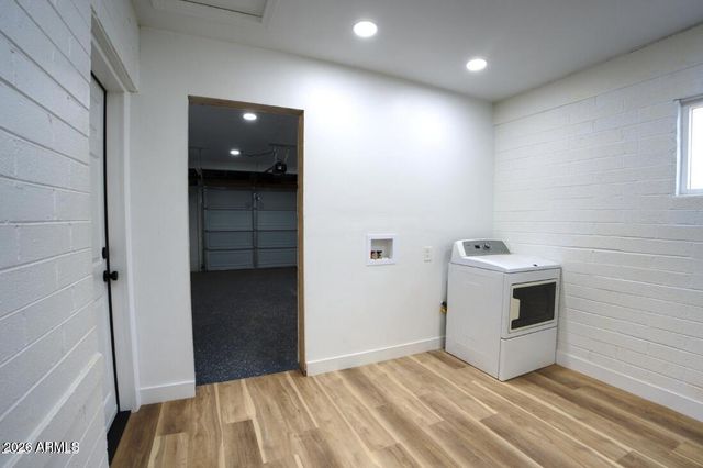 4437 E ALMERIA Road, Phoenix, AZ 85008