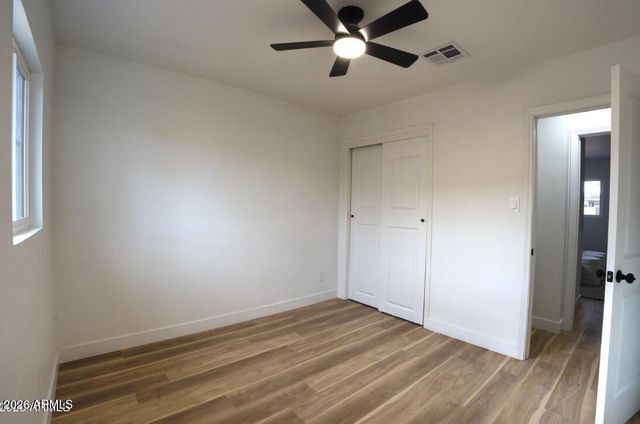 4437 E ALMERIA Road, Phoenix, AZ 85008