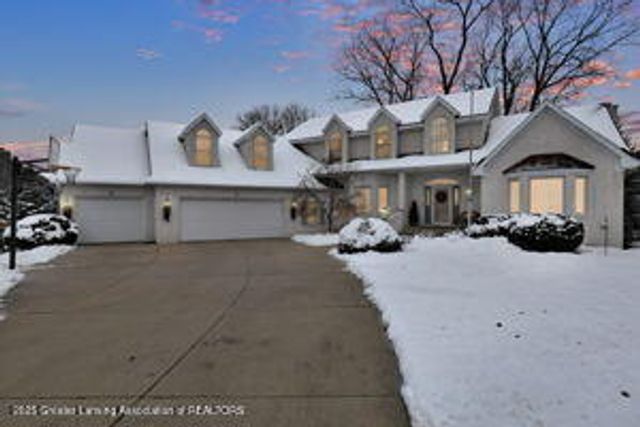 1137 Norfolk Circle, Grand Ledge, MI 48837