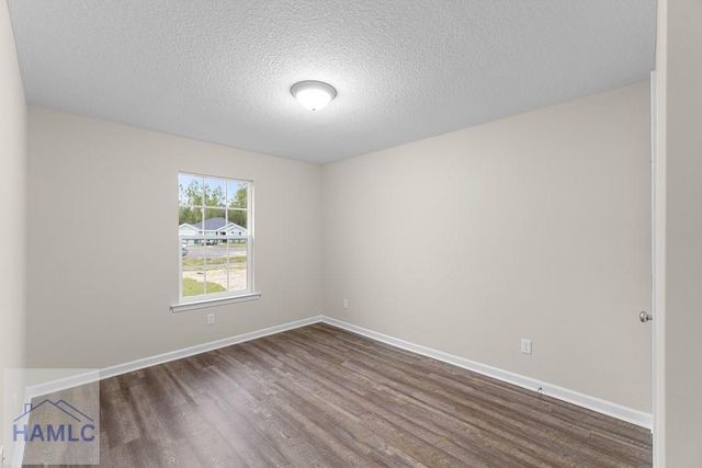 110 Pine Ridge Road, Jesup, GA 31545