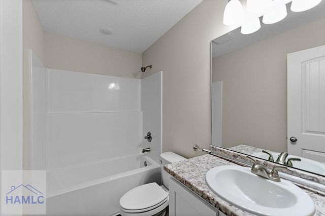 110 Pine Ridge Road, Jesup, GA 31545