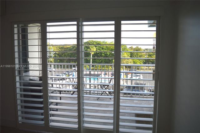 1511 SE 15th Court 403, Deerfield Beach, FL 33441