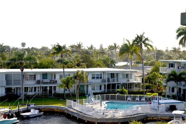 1511 SE 15th Court 403, Deerfield Beach, FL 33441