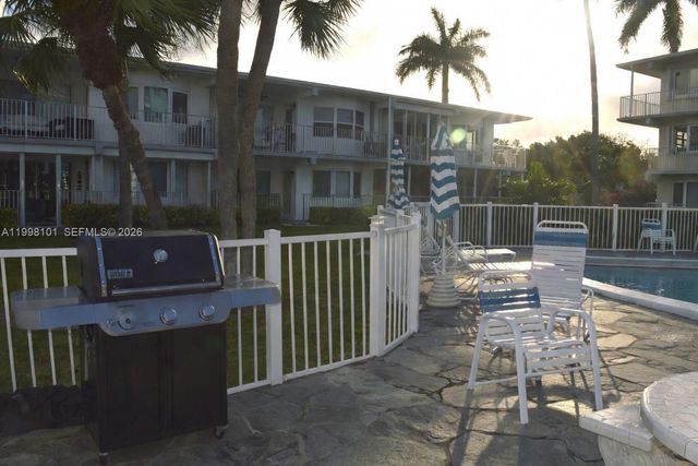 1511 SE 15th Court 403, Deerfield Beach, FL 33441