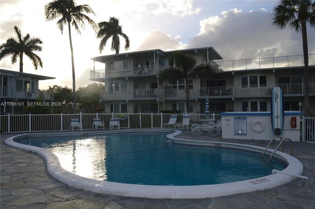 1511 SE 15th Court 403, Deerfield Beach, FL 33441