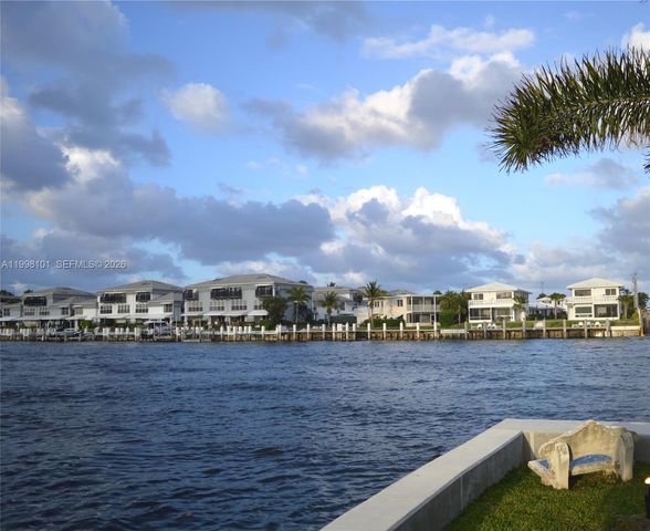 1511 SE 15th Court 403, Deerfield Beach, FL 33441