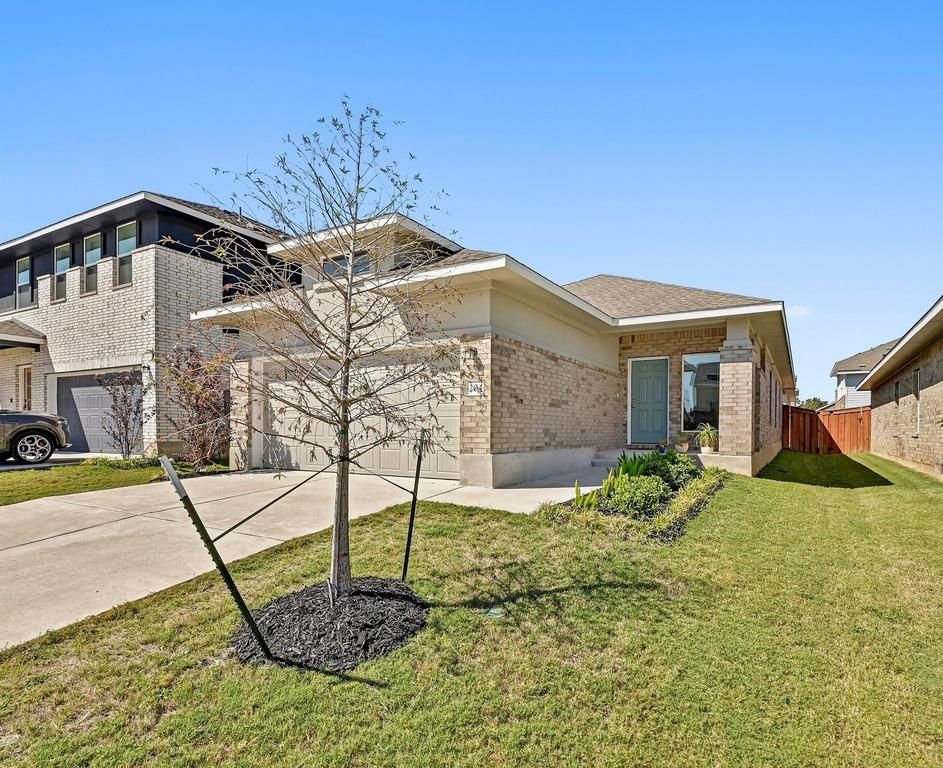 204 Grey Slate Ave, Marble Falls, TX 78654
