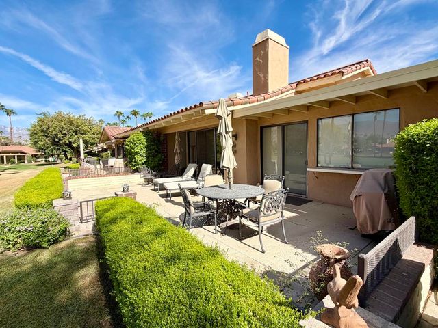 347 Villena Way, Palm Desert, CA 92260