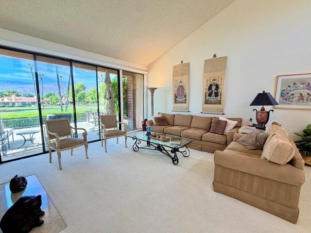 347 Villena Way, Palm Desert, CA 92260
