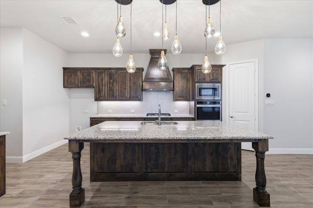 163 Mccartt Drive, Lewisville, TX 75067