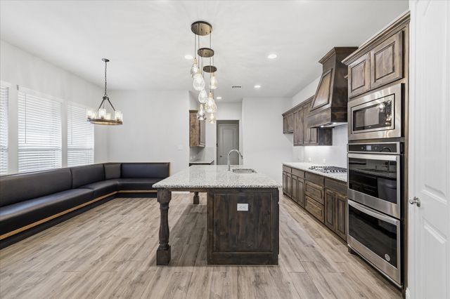 163 Mccartt Drive, Lewisville, TX 75067