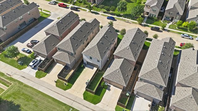 163 Mccartt Drive, Lewisville, TX 75067