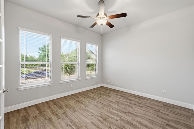 163 Mccartt Drive, Lewisville, TX 75067