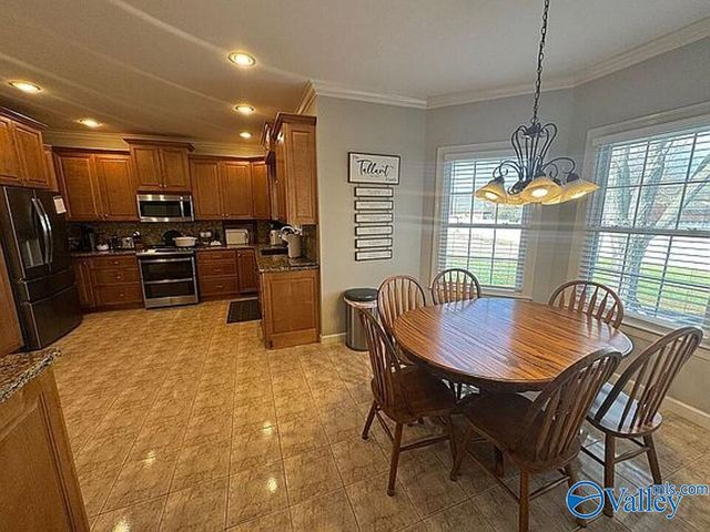 125 Lansdowne Drive, Madison, AL 35758