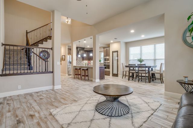 404 Ben Street, Crowley, TX 76036