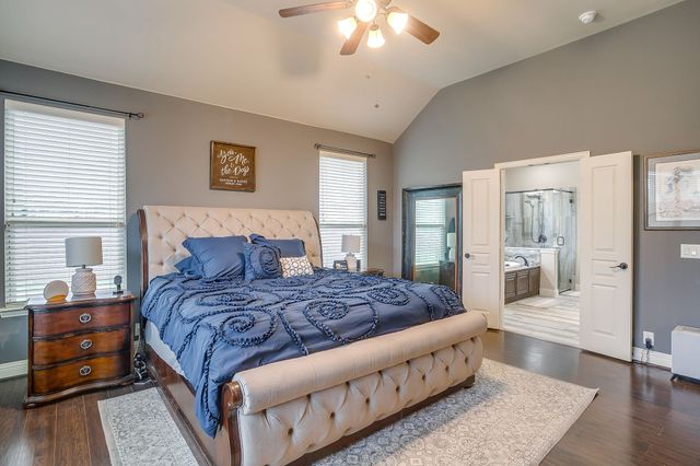 404 Ben Street, Crowley, TX 76036