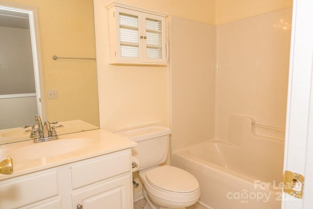 6937 Rothchild Drive, Charlotte, NC 28270