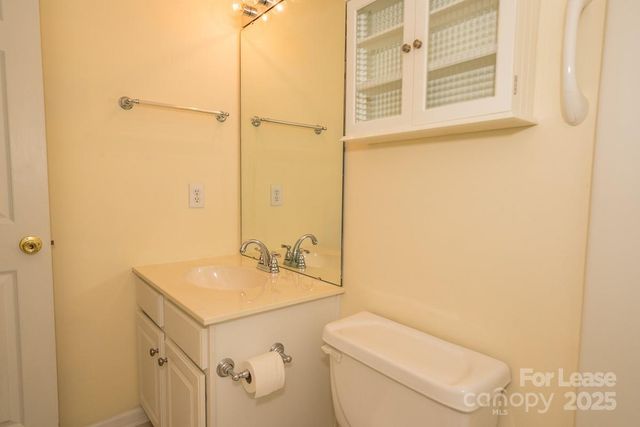 6937 Rothchild Drive, Charlotte, NC 28270