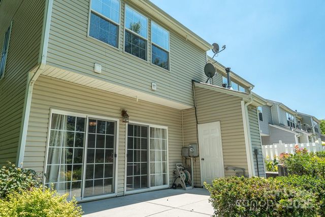 6937 Rothchild Drive, Charlotte, NC 28270