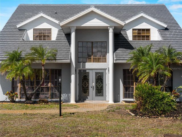 318 OAKWOOD CIRCLE, Englewood, FL 34223