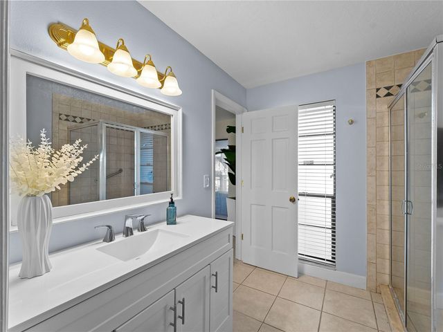 318 OAKWOOD CIRCLE, Englewood, FL 34223