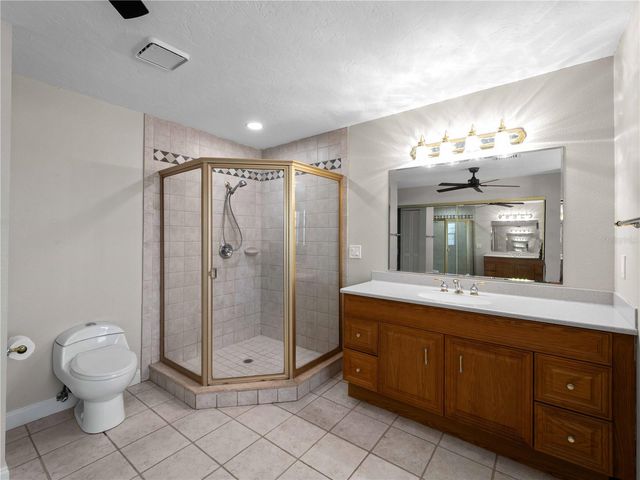 318 OAKWOOD CIRCLE, Englewood, FL 34223