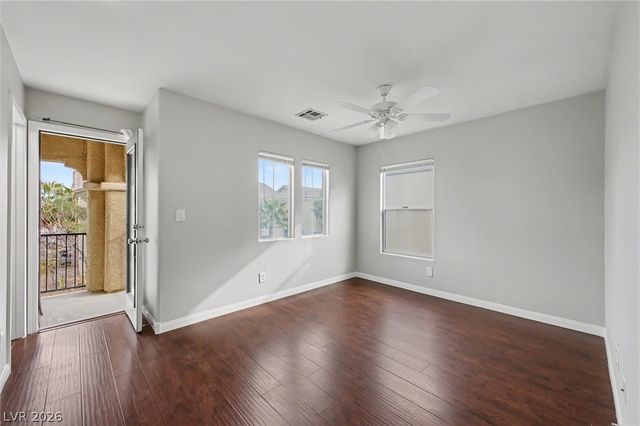 543 Cabis Bay Street, Las Vegas, NV 89178