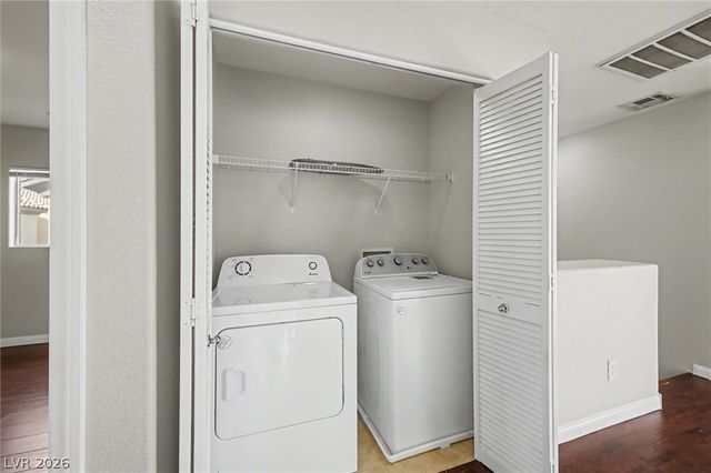 543 Cabis Bay Street, Las Vegas, NV 89178