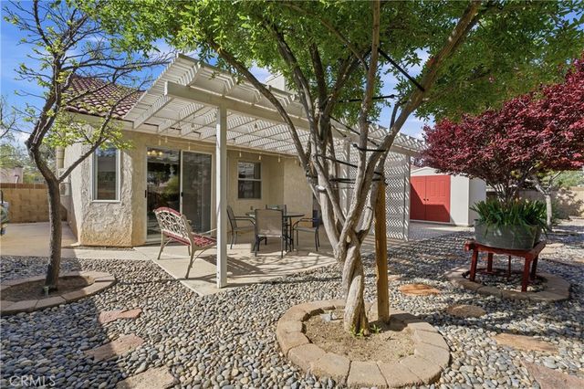 3329 W Avenue J3, Lancaster, CA 93536