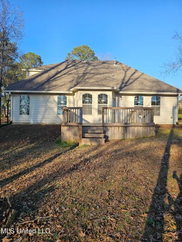 203 Winding Hills Drive, Clinton, MS 39056