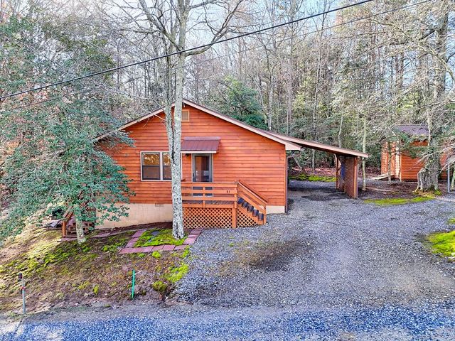 83 Boxborough Drive, Blairsville, GA 30512