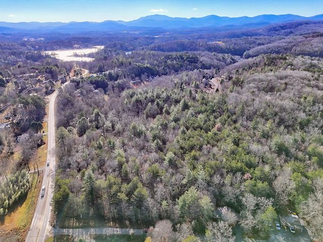 83 Boxborough Drive, Blairsville, GA 30512