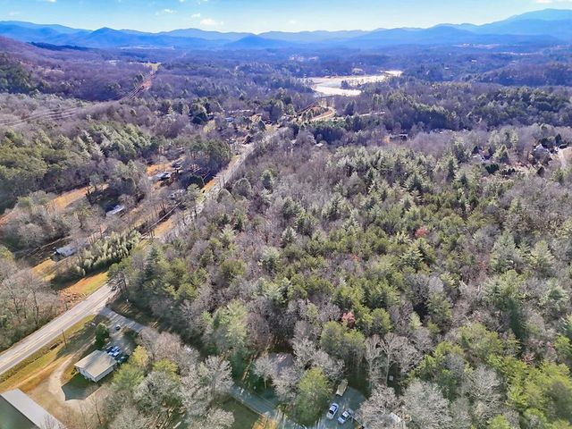 83 Boxborough Drive, Blairsville, GA 30512