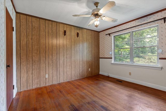 607 Carolina Avenue, Signal Mountain, TN 37377