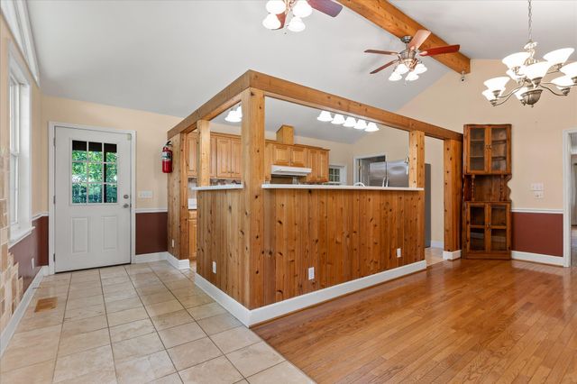 607 Carolina Avenue, Signal Mountain, TN 37377