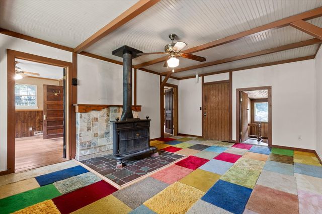 607 Carolina Avenue, Signal Mountain, TN 37377