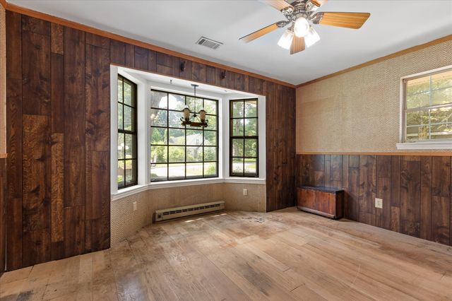 607 Carolina Avenue, Signal Mountain, TN 37377
