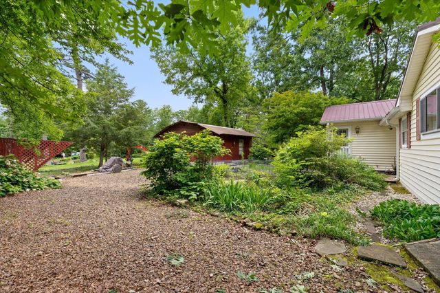 607 Carolina Avenue, Signal Mountain, TN 37377