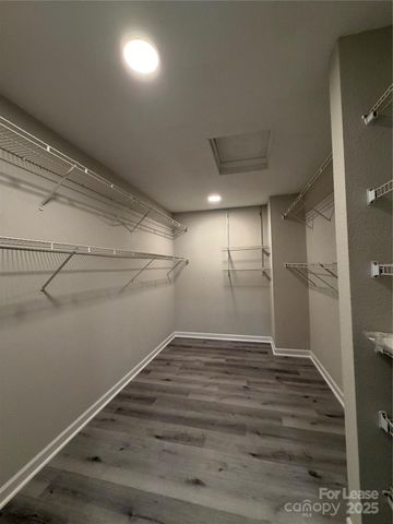 12937 Silvaire Farm Road, Charlotte, NC 28278