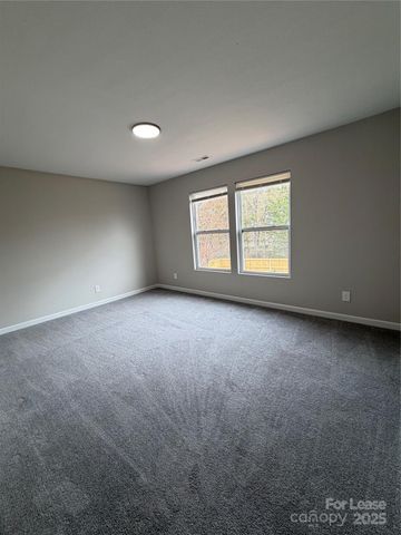 12937 Silvaire Farm Road, Charlotte, NC 28278