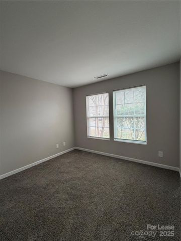 12937 Silvaire Farm Road, Charlotte, NC 28278