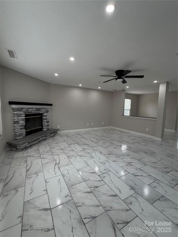 12937 Silvaire Farm Road, Charlotte, NC 28278