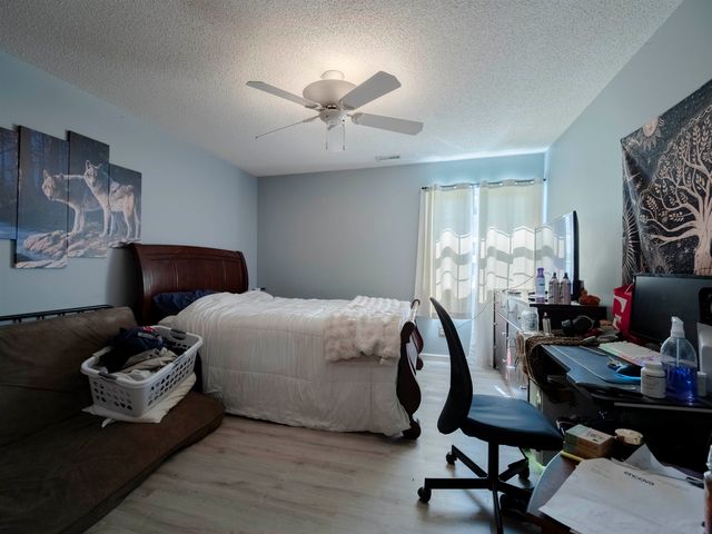 856 Hurricane Creek Road, Hurricane, WV 25526