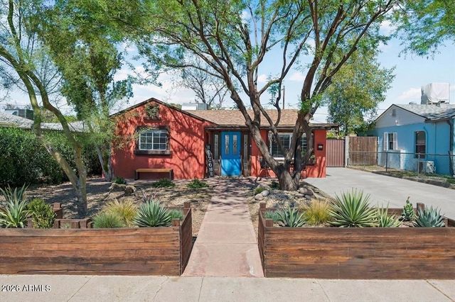 2218 E YALE Street, Phoenix, AZ 85006